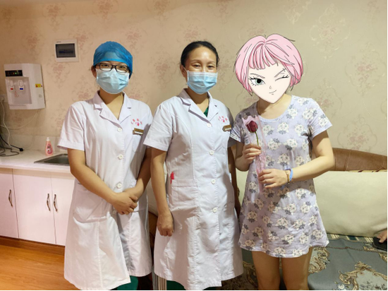 暖心！武漢仁愛醫(yī)院情人節(jié)送花送祝福