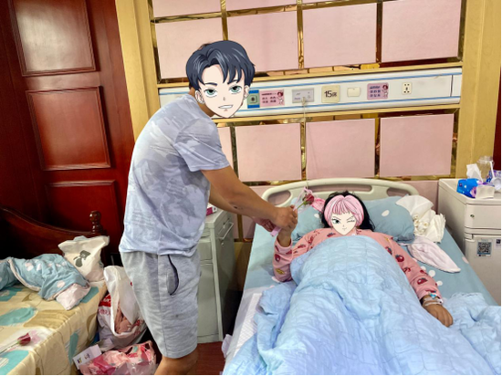 暖心！武漢仁愛醫(yī)院情人節(jié)送花送祝福