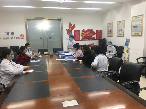 洪山區(qū)衛(wèi)健局領(lǐng)導來院進行疫情防控工作專項檢查